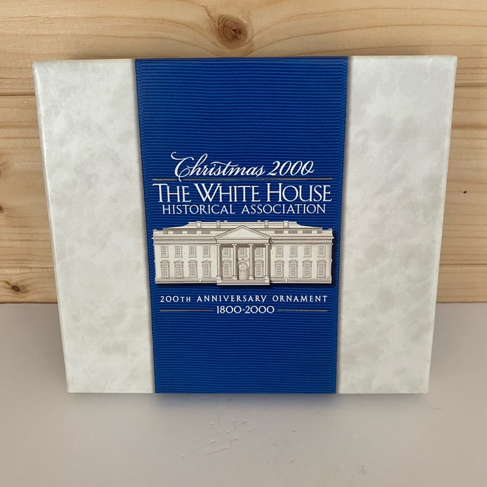 Vintage Christmas 2000 White House Ornament 200th Anniversary Collectible WHHA